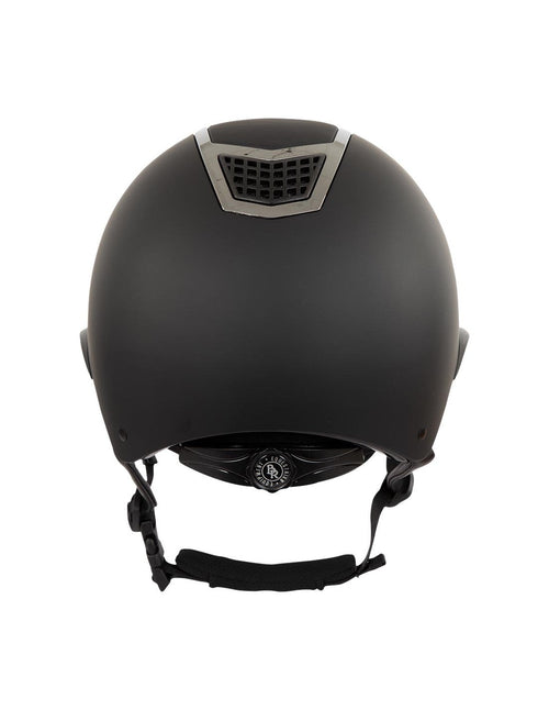 BR Lambda Plus Painted Jāšanas Ķivere | Klasisks Stils un Lielais Vizors